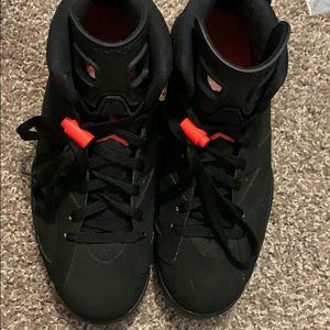 Nike Air Jordan Retro 6 size 9